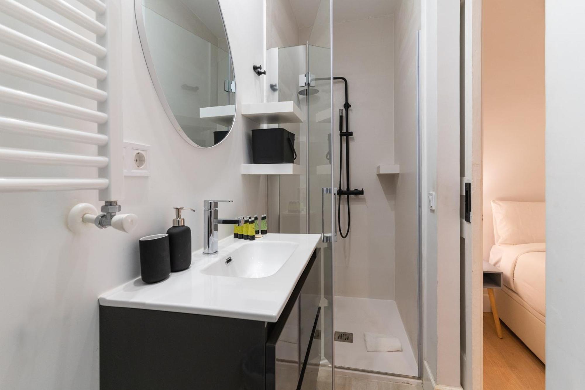 Apartament Cozy And Central-1Bd 1Bth- Cortes Madryt Zewnętrze zdjęcie