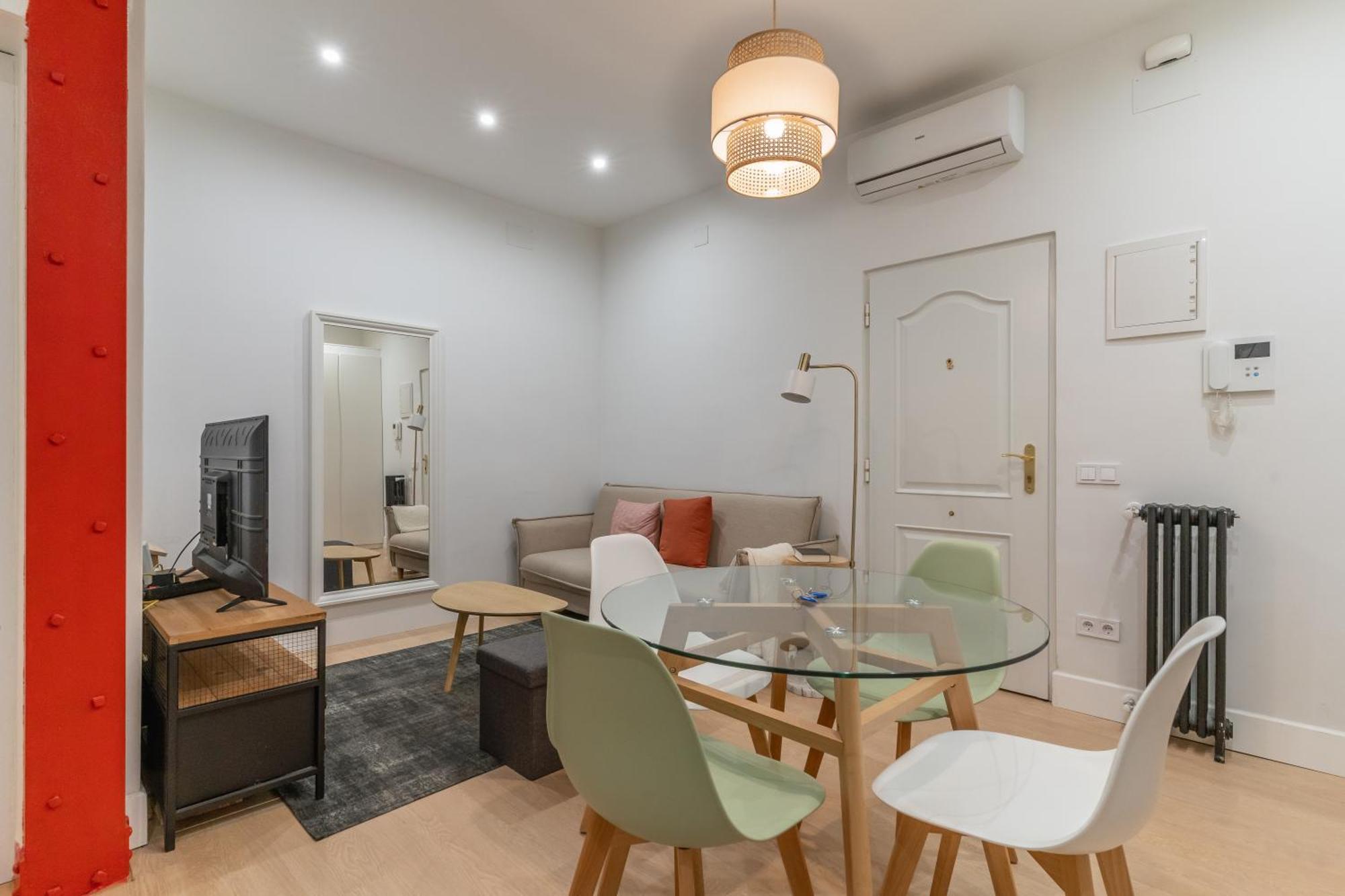 Apartament Cozy And Central-1Bd 1Bth- Cortes Madryt Zewnętrze zdjęcie